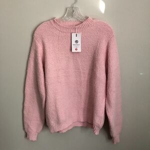 NWT Soft and Fuzzy Pink Long Sleeve Loose Fit Sweater Women's Size Medium